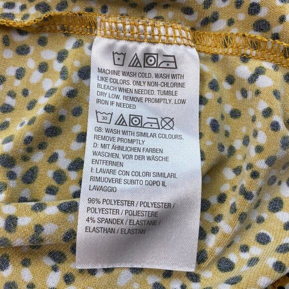 Susan Graver Liquid Knit Top Womens 4X Yellow Polka Dot Square Neck Elbow Sleeve - Picture 11 of 14